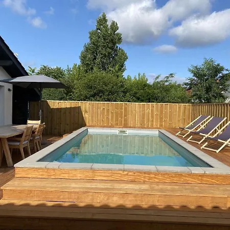 Lutzy Maison Moderne Au Calme Piscine La Teste-de-Buch